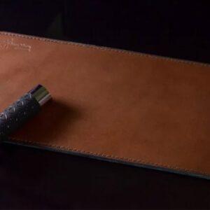 栃木レザー捺印マットの決定版！BLマットが圧倒的進化